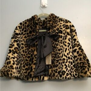 Women’s Terry Lewis Leopard Print Shawl size MISSY